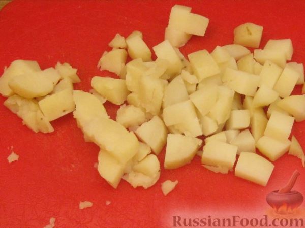 Салат картофельный с сыром и яблоками
